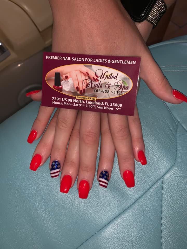 Cần Thợ Nails Nam Hoặc Nữ Biết Làm Bột Và Chân Tay Nước In North